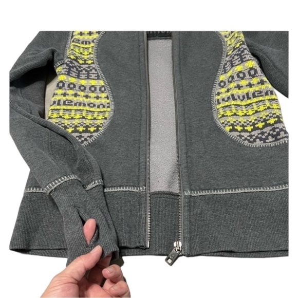 LULULEMON Fair Isle Knit Limited Edition Scuba Hoodie Size 6 — missing size tag - Picture 8 of 10